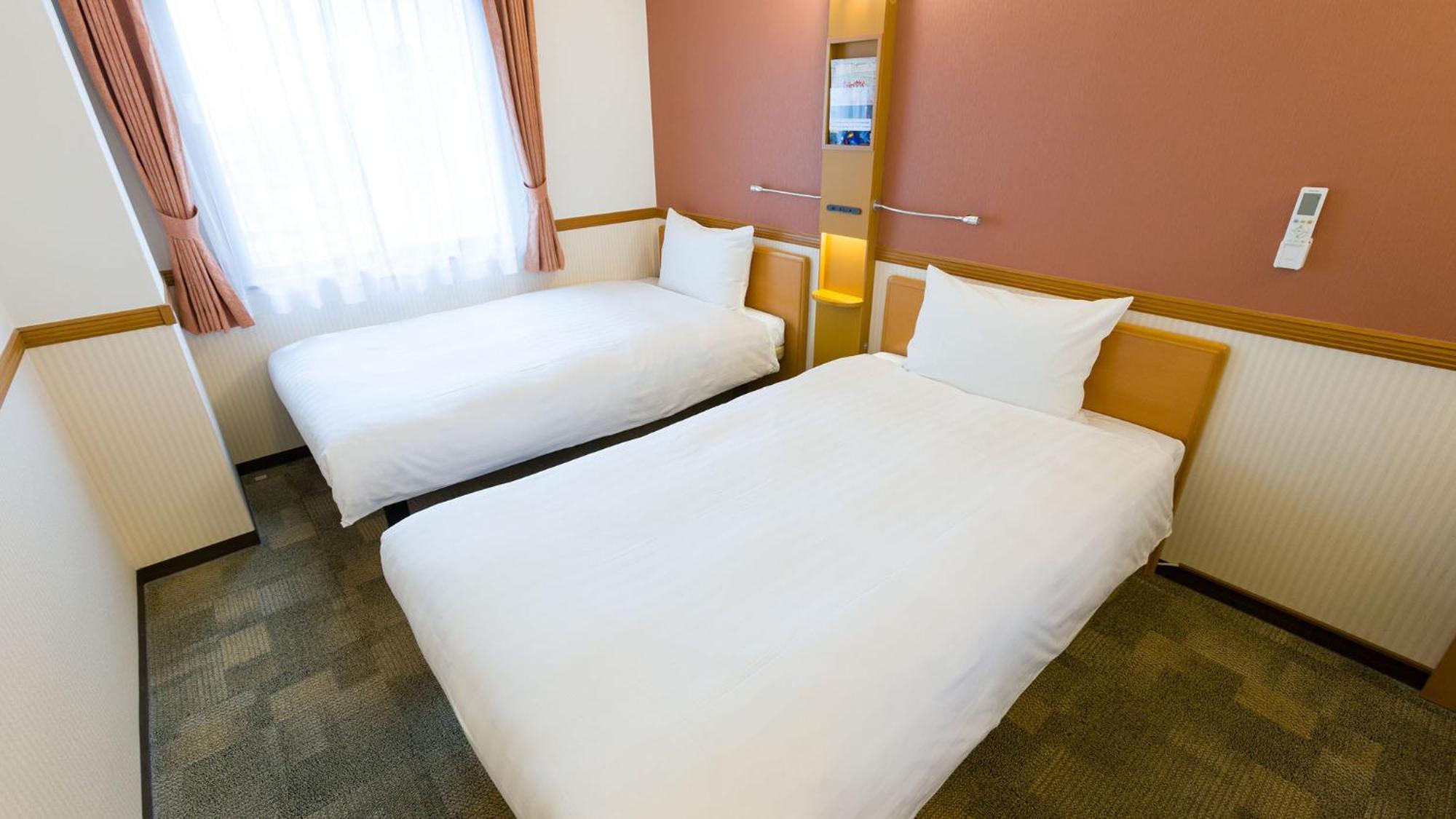 Toyoko Inn Mikawa Anjo Eki Shinkansen Minami Guchi No 1 Anjomachi Zimmer foto